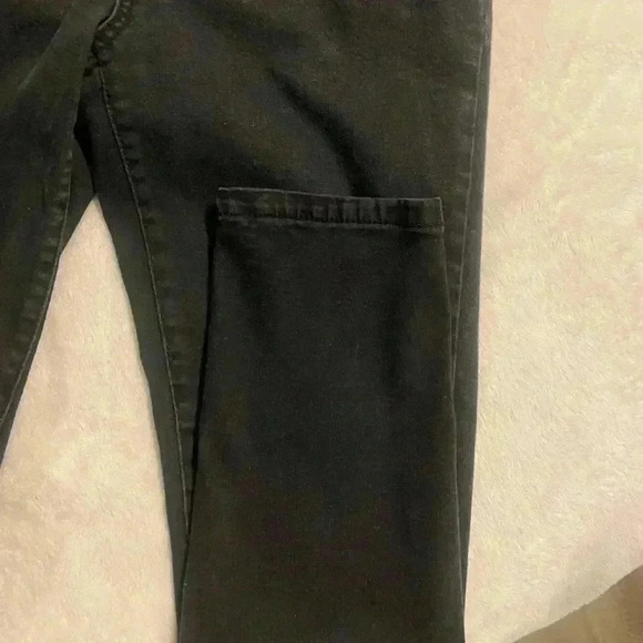 Tahari Women’s Skinny Black Stretch Jeans 5 pockets straight legs size 8/29 - Picture 2 of 9